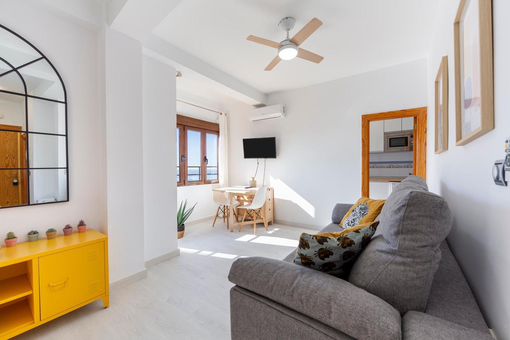 Lux&Cool Paseo Maritimo Apartment Алмерия Екстериор снимка