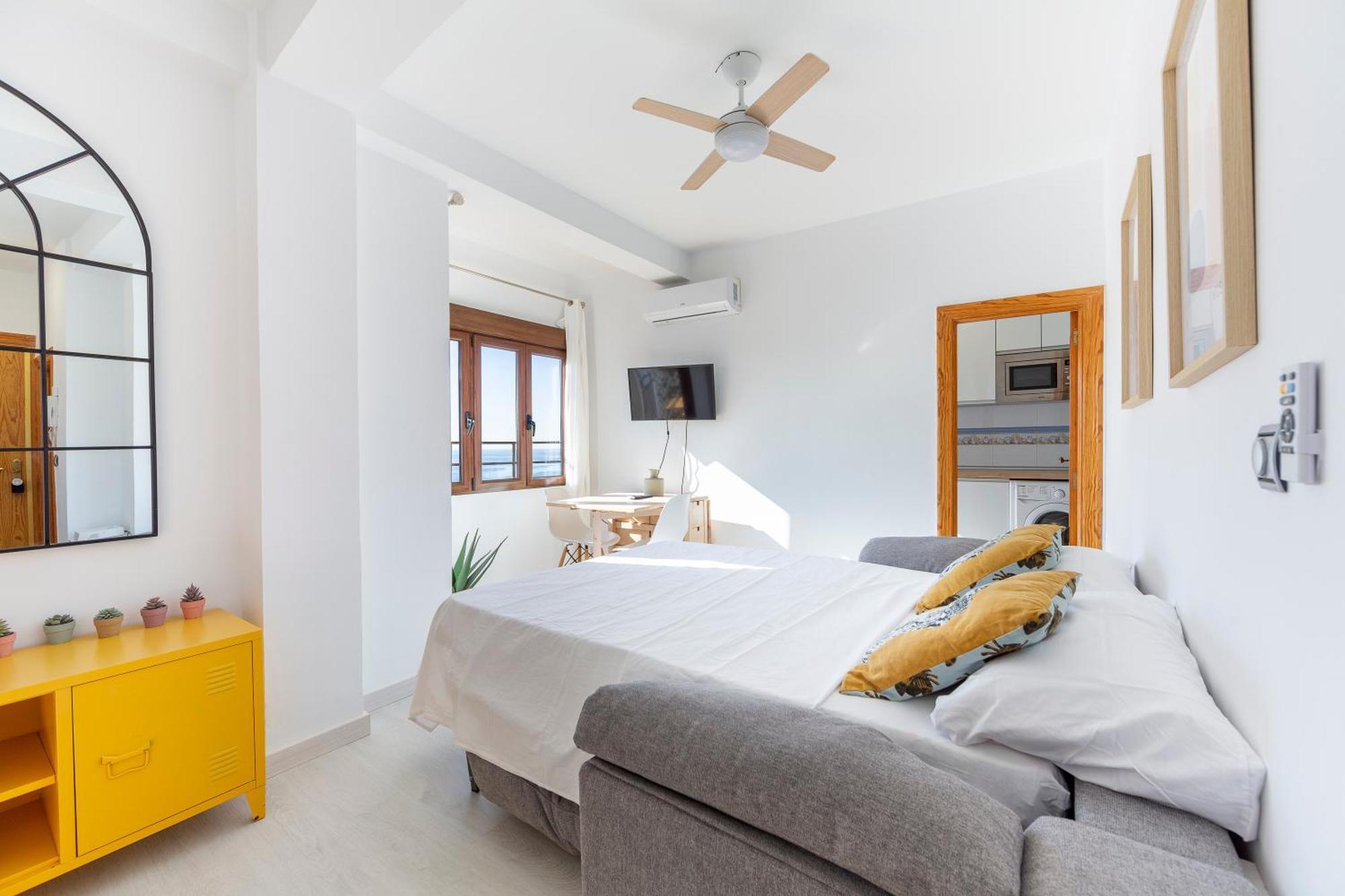 Lux&Cool Paseo Maritimo Apartment Алмерия Екстериор снимка